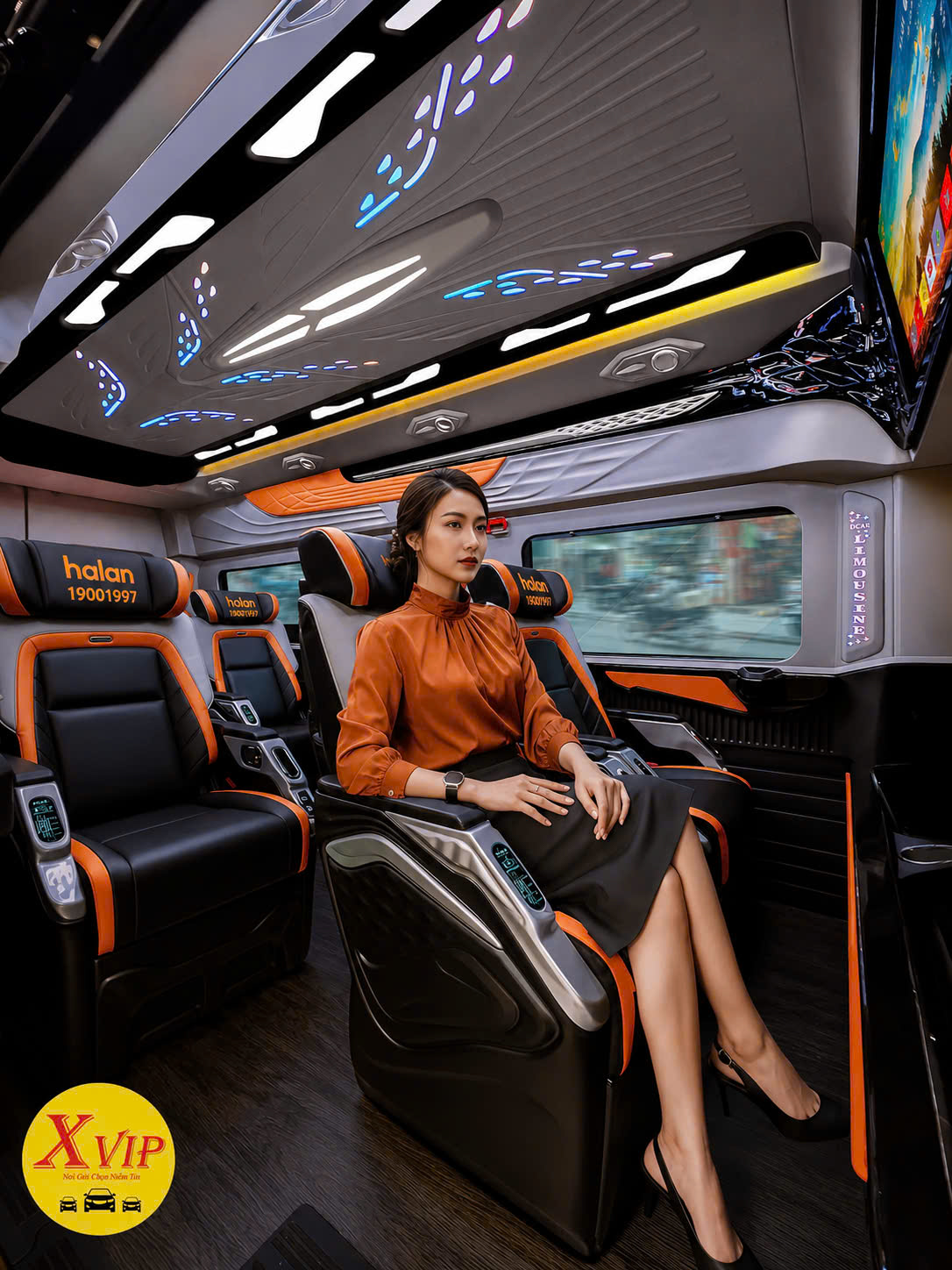 xe hà lan quảng ninh limousine