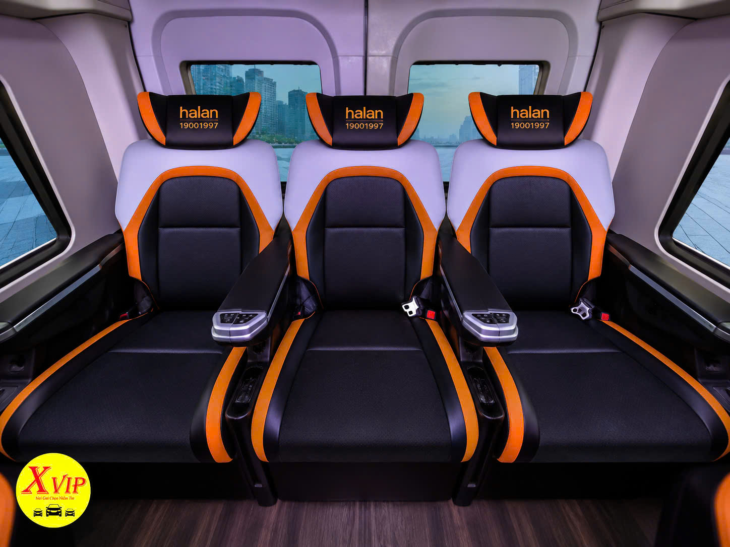 xe limousine hà lan hà nội quảng ninh